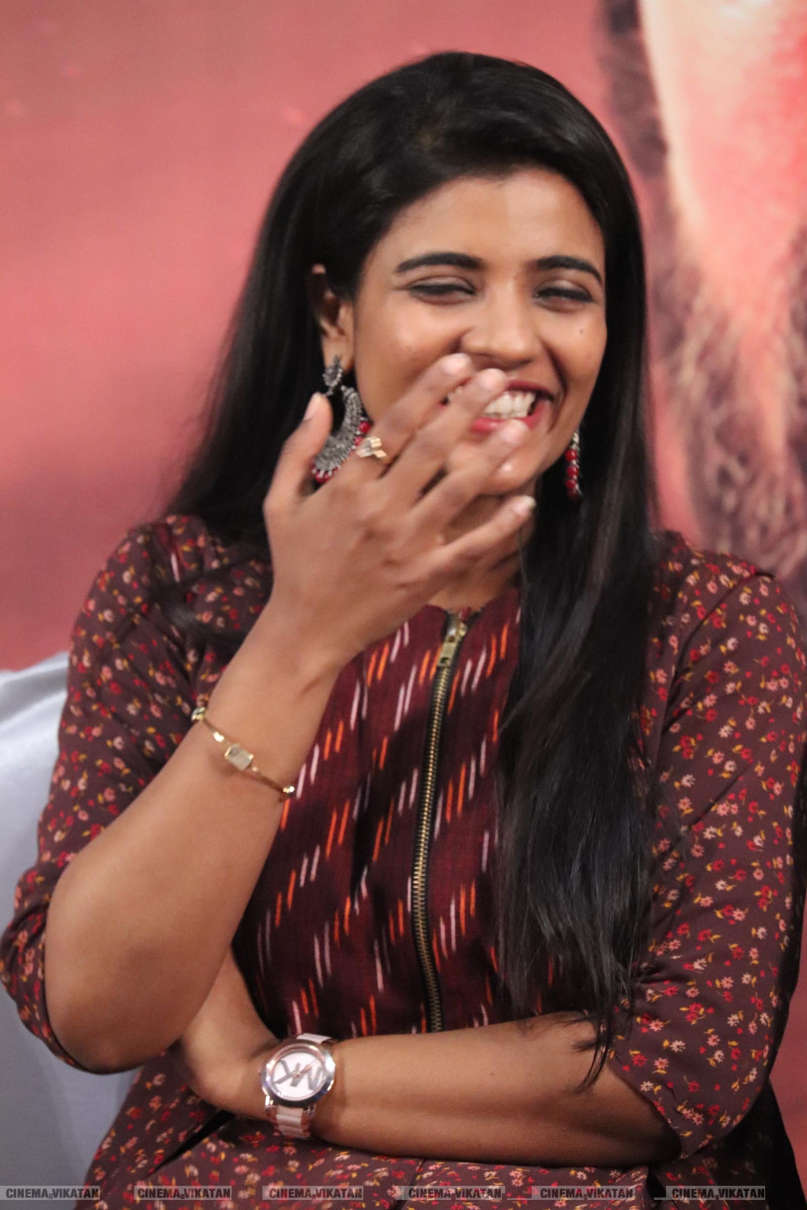 ஐஸ்வர்யா ராஜேஷ் 'கனா' பட நிகழ்ச்சியில்... படங்கள்: ராகேஷ் பெ ஐஸ்வர்யா ராஜேஷ் 'கனா' பட நிகழ்ச்சியில்... படங்கள்: ராகேஷ் பெ