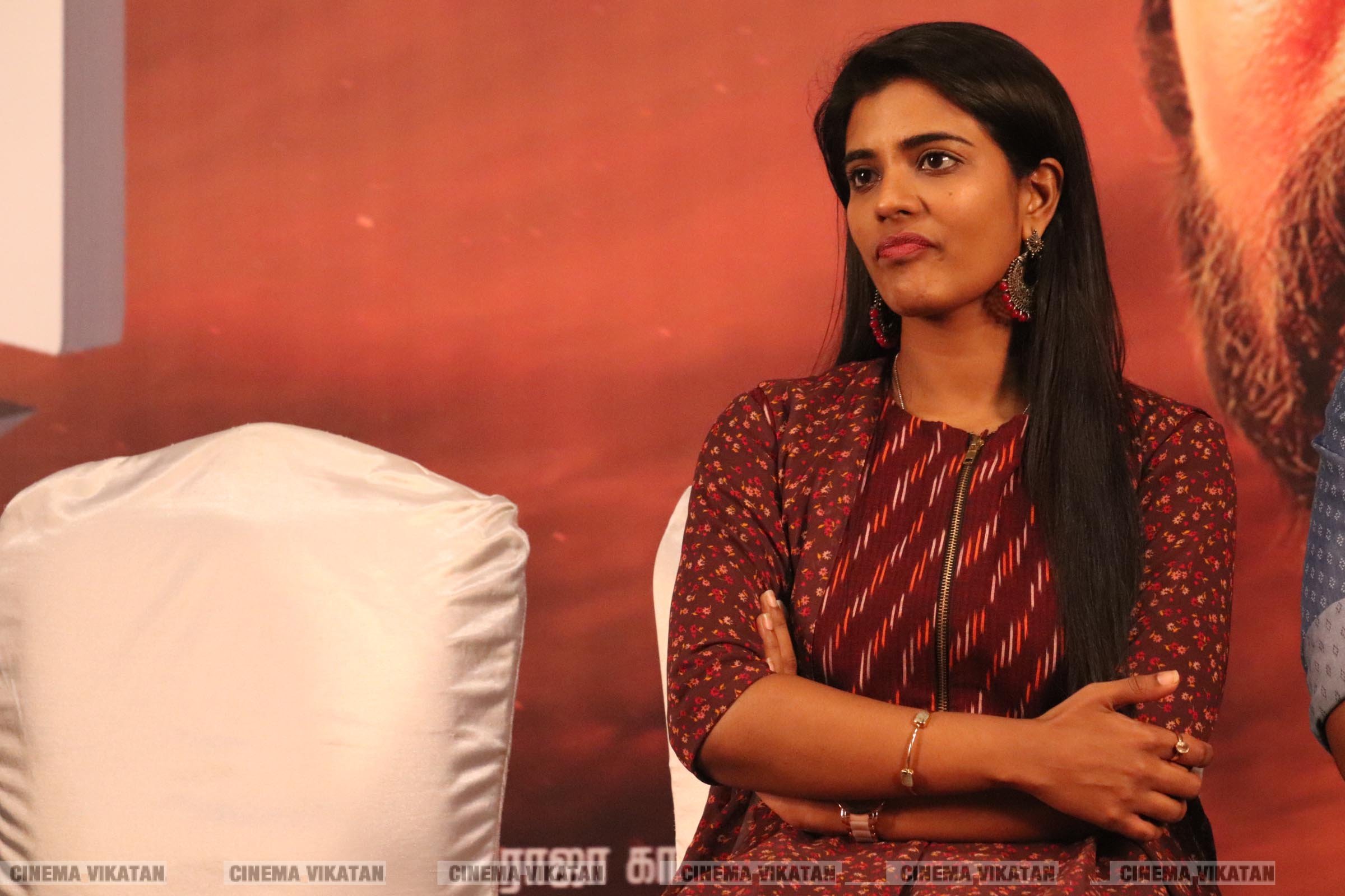 ஐஸ்வர்யா ராஜேஷ் 'கனா' பட நிகழ்ச்சியில்... படங்கள்: ராகேஷ் பெ ஐஸ்வர்யா ராஜேஷ் 'கனா' பட நிகழ்ச்சியில்... படங்கள்: ராகேஷ் பெ