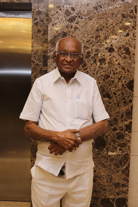 நடிகர் ரமேஷ் கண்ணா மகன் ஜஸ்வந்த் கண்ணா - ப்ரியங்கா திருமண வரவேற்பு நிகழ்ச்சி - திரை நட்சத்திரங்கள் திரண்டு வந்து வாழ்த்து - புகைப்படத் தொகுப்பு நடிகர் ரமேஷ் கண்ணா மகன் ஜஸ்வந்த் கண்ணா - ப்ரியங்கா திருமண வரவேற்பு நிகழ்ச்சி - திரை நட்சத்திரங்கள் திரண்டு வந்து வாழ்த்து - புகைப்படத் தொகுப்பு