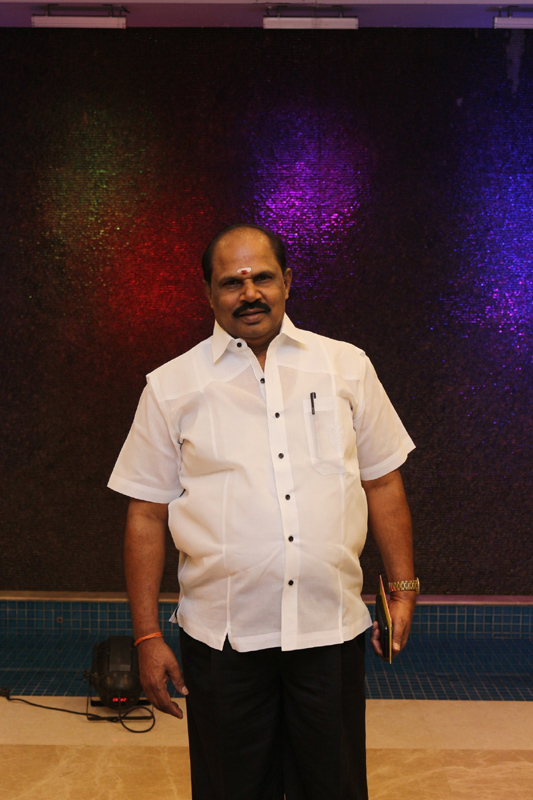 நடிகர் ரமேஷ் கண்ணா மகன் ஜஸ்வந்த் கண்ணா - ப்ரியங்கா திருமண வரவேற்பு நிகழ்ச்சி - திரை நட்சத்திரங்கள் திரண்டு வந்து வாழ்த்து - புகைப்படத் தொகுப்பு நடிகர் ரமேஷ் கண்ணா மகன் ஜஸ்வந்த் கண்ணா - ப்ரியங்கா திருமண வரவேற்பு நிகழ்ச்சி - திரை நட்சத்திரங்கள் திரண்டு வந்து வாழ்த்து - புகைப்படத் தொகுப்பு