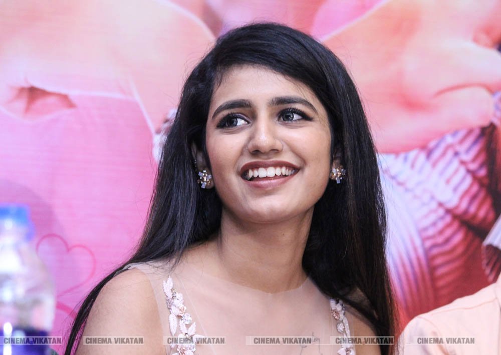பிரியா பிரகாஷ் வாரியர் லேட்டஸ்ட் ஸ்டில்ஸ்... படங்கள்: வள்ளிசௌத்திரி ஆ பிரியா பிரகாஷ் வாரியர் லேட்டஸ்ட் ஸ்டில்ஸ்... படங்கள்: வள்ளிசௌத்திரி ஆ