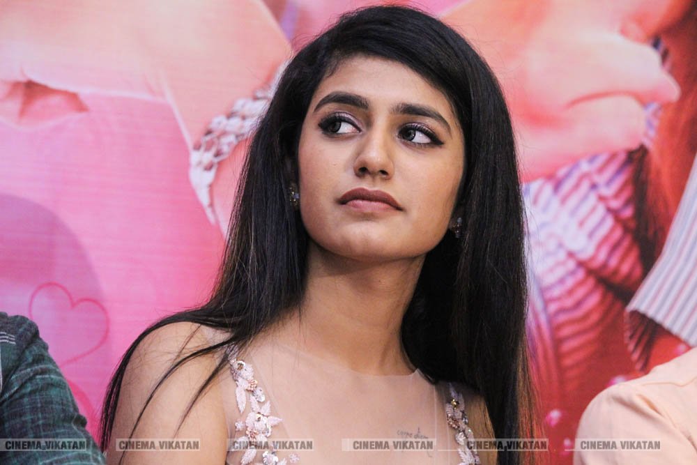 பிரியா பிரகாஷ் வாரியர் லேட்டஸ்ட் ஸ்டில்ஸ்... படங்கள்: வள்ளிசௌத்திரி ஆ பிரியா பிரகாஷ் வாரியர் லேட்டஸ்ட் ஸ்டில்ஸ்... படங்கள்: வள்ளிசௌத்திரி ஆ