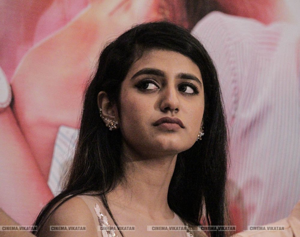 பிரியா பிரகாஷ் வாரியர் லேட்டஸ்ட் ஸ்டில்ஸ்... படங்கள்: வள்ளிசௌத்திரி ஆ பிரியா பிரகாஷ் வாரியர் லேட்டஸ்ட் ஸ்டில்ஸ்... படங்கள்: வள்ளிசௌத்திரி ஆ