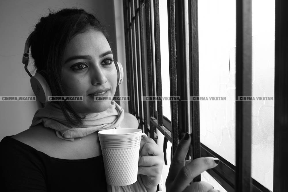 ஃபரினா லேட்டஸ்ட் ஃபோட்டோஷூட்... படங்கள்: தே.அசோக்குமார் ஃபரினா லேட்டஸ்ட் ஃபோட்டோஷூட்... படங்கள்: தே.அசோக்குமார்