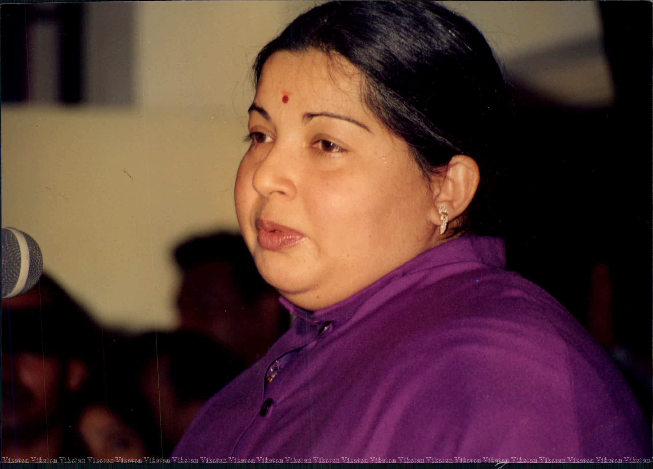 ஜெயலலிதாவின் வின்டேஜ் புகைப்படங்கள். தொகுப்பு குமரேசன் ஜெயலலிதாவின் வின்டேஜ் புகைப்படங்கள். தொகுப்பு குமரேசன்