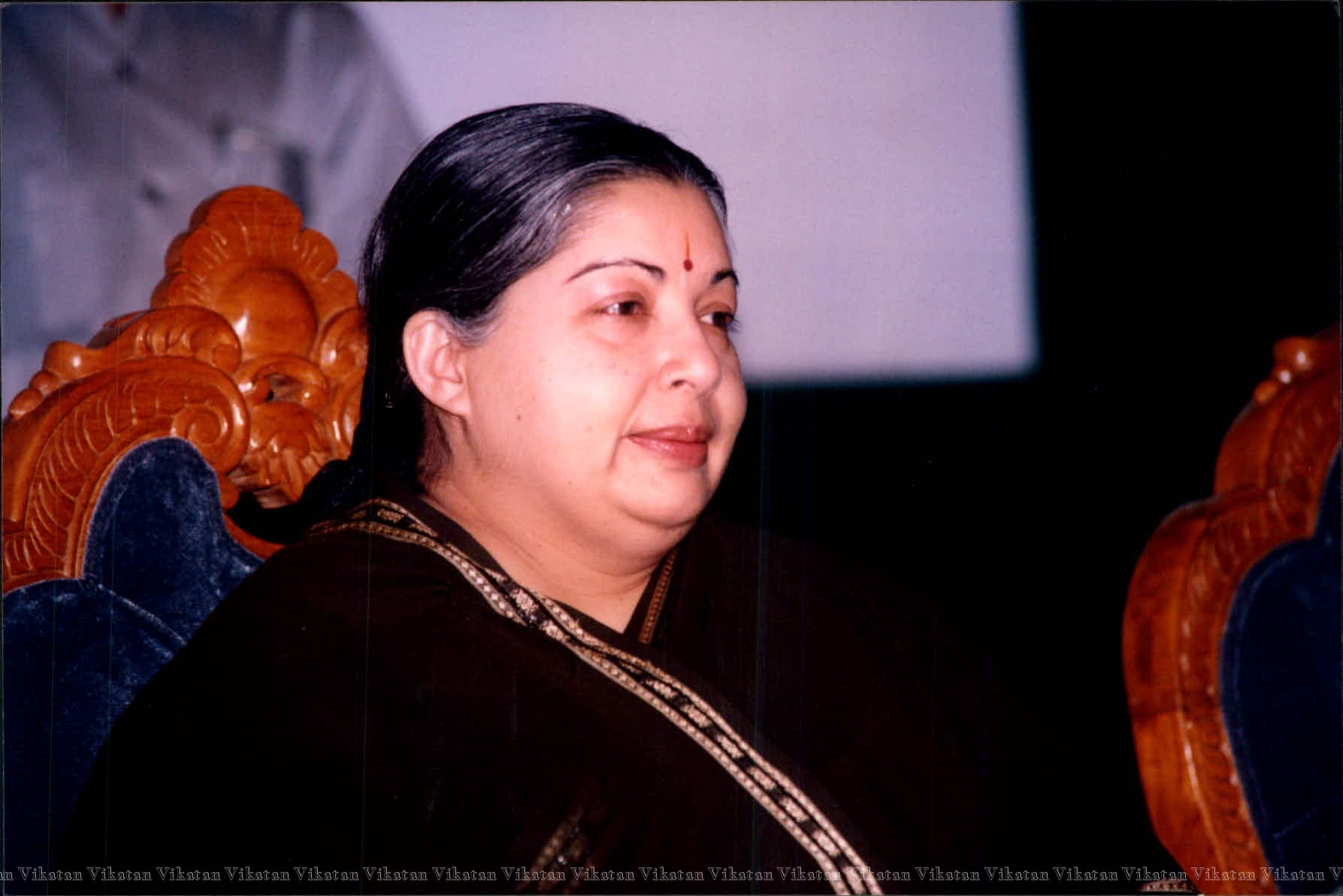 ஜெயலலிதாவின் வின்டேஜ் புகைப்படங்கள். தொகுப்பு குமரேசன் ஜெயலலிதாவின் வின்டேஜ் புகைப்படங்கள். தொகுப்பு குமரேசன்