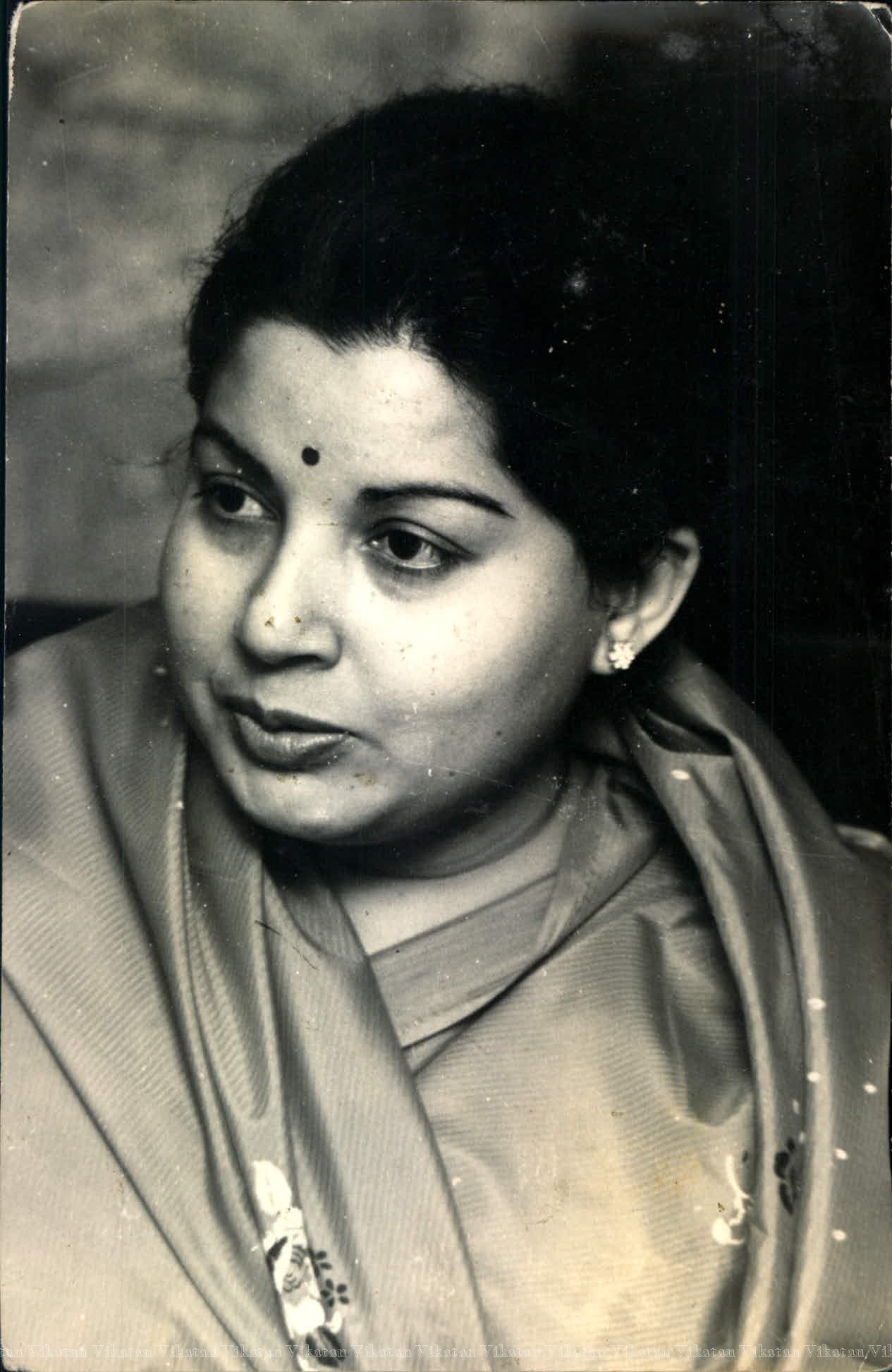 ஜெயலலிதாவின் வின்டேஜ் புகைப்படங்கள். தொகுப்பு குமரேசன் ஜெயலலிதாவின் வின்டேஜ் புகைப்படங்கள். தொகுப்பு குமரேசன்