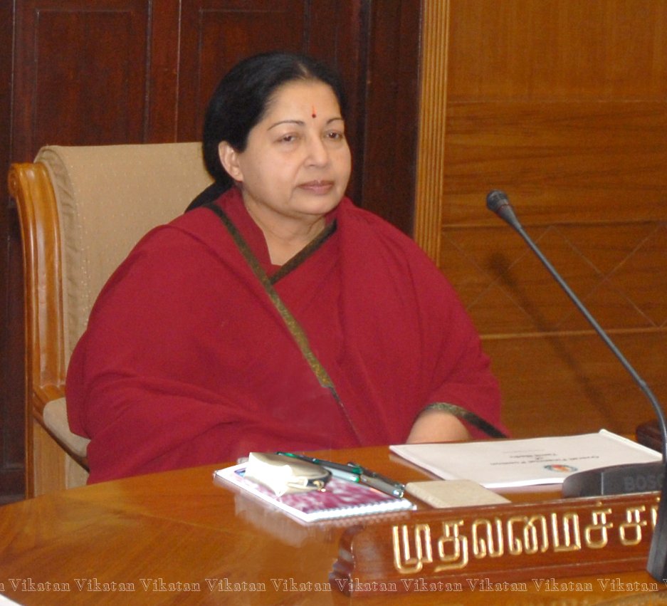 ஜெயலலிதாவின் வின்டேஜ் புகைப்படங்கள். தொகுப்பு குமரேசன் ஜெயலலிதாவின் வின்டேஜ் புகைப்படங்கள். தொகுப்பு குமரேசன்