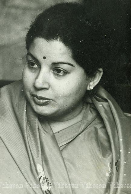 ஜெயலலிதாவின் வின்டேஜ் புகைப்படங்கள். தொகுப்பு குமரேசன் ஜெயலலிதாவின் வின்டேஜ் புகைப்படங்கள். தொகுப்பு குமரேசன்