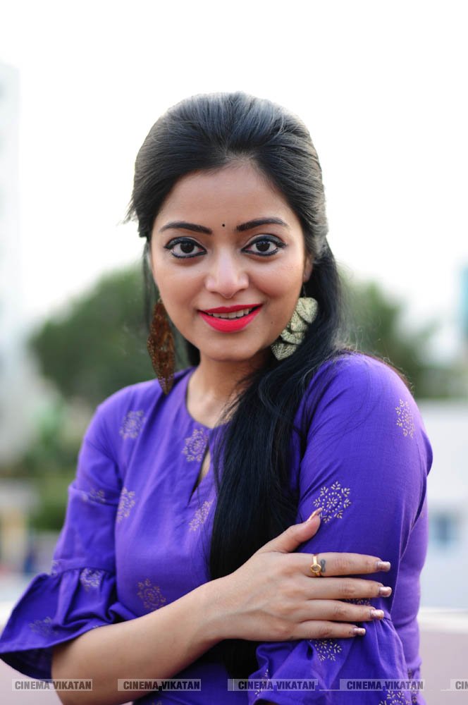 ஜனனி ஐயரின் லேட்டஸ்ட் போட்டோஷூட் புகைப்படங்கள் ஜனனி ஐயரின் லேட்டஸ்ட் போட்டோஷூட் புகைப்படங்கள்