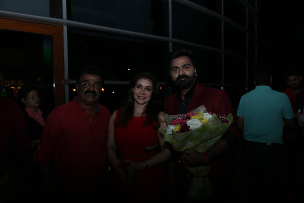 தனுஷ், ஆர்யா, யுவன்ஷங்கர் ராஜா கலந்துகொண்ட சிம்புவின் பிறந்தநாள் கொண்டாட்ட ஆல்பம்! தனுஷ், ஆர்யா, யுவன்ஷங்கர் ராஜா கலந்துகொண்ட சிம்புவின் பிறந்தநாள் கொண்டாட்ட ஆல்பம்!