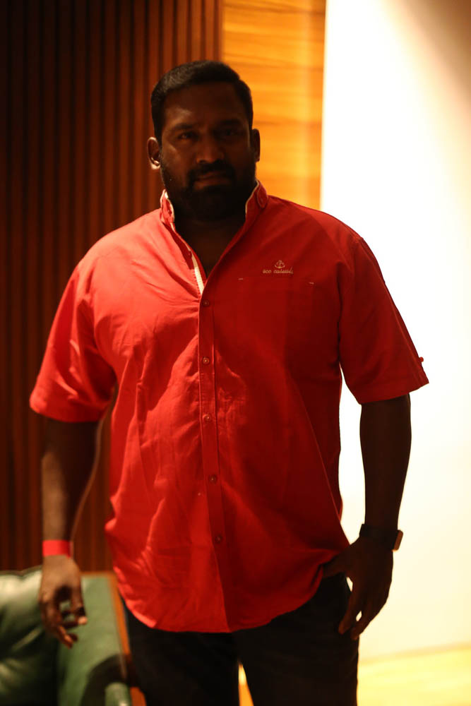 தனுஷ், ஆர்யா, யுவன்ஷங்கர் ராஜா கலந்துகொண்ட சிம்புவின் பிறந்தநாள் கொண்டாட்ட ஆல்பம்! தனுஷ், ஆர்யா, யுவன்ஷங்கர் ராஜா கலந்துகொண்ட சிம்புவின் பிறந்தநாள் கொண்டாட்ட ஆல்பம்!
