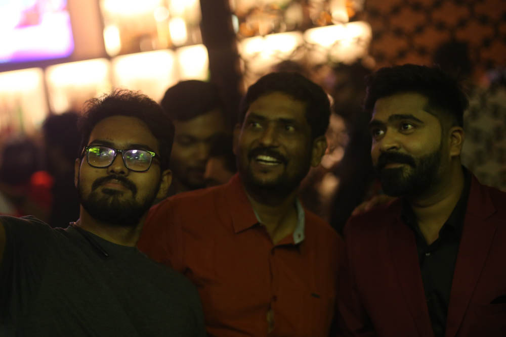 தனுஷ், ஆர்யா, யுவன்ஷங்கர் ராஜா கலந்துகொண்ட சிம்புவின் பிறந்தநாள் கொண்டாட்ட ஆல்பம்! தனுஷ், ஆர்யா, யுவன்ஷங்கர் ராஜா கலந்துகொண்ட சிம்புவின் பிறந்தநாள் கொண்டாட்ட ஆல்பம்!