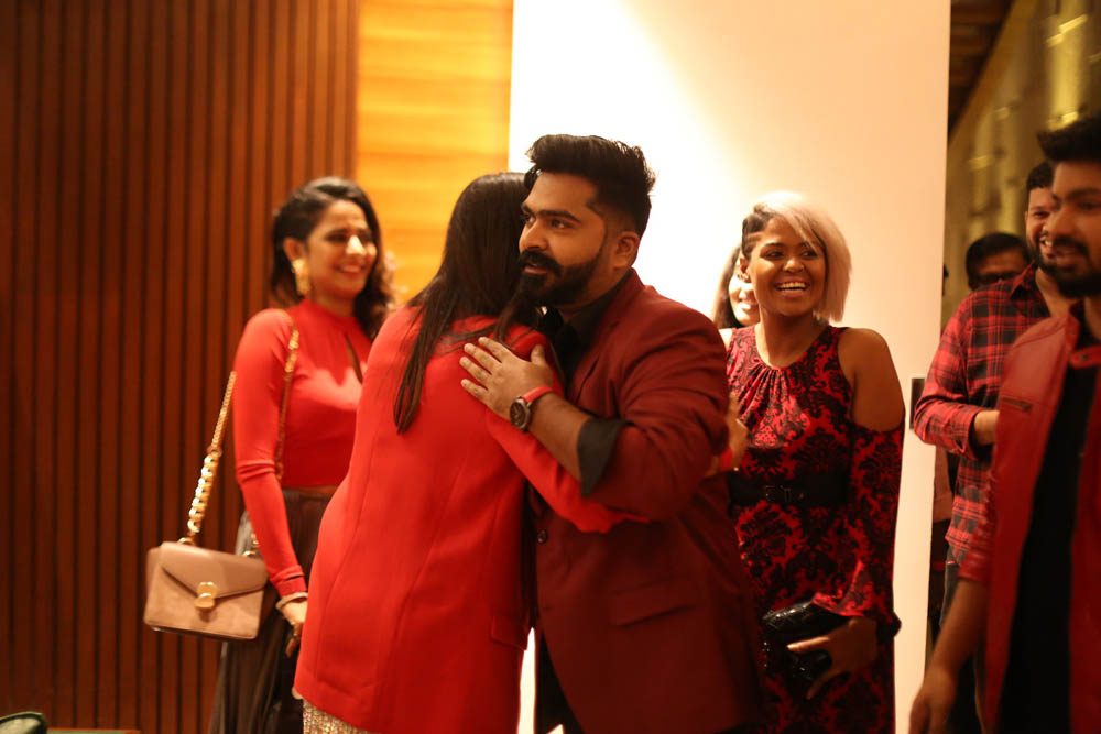 தனுஷ், ஆர்யா, யுவன்ஷங்கர் ராஜா கலந்துகொண்ட சிம்புவின் பிறந்தநாள் கொண்டாட்ட ஆல்பம்! தனுஷ், ஆர்யா, யுவன்ஷங்கர் ராஜா கலந்துகொண்ட சிம்புவின் பிறந்தநாள் கொண்டாட்ட ஆல்பம்!