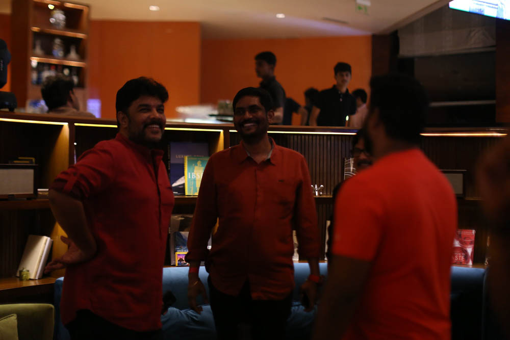 தனுஷ், ஆர்யா, யுவன்ஷங்கர் ராஜா கலந்துகொண்ட சிம்புவின் பிறந்தநாள் கொண்டாட்ட ஆல்பம்! தனுஷ், ஆர்யா, யுவன்ஷங்கர் ராஜா கலந்துகொண்ட சிம்புவின் பிறந்தநாள் கொண்டாட்ட ஆல்பம்!