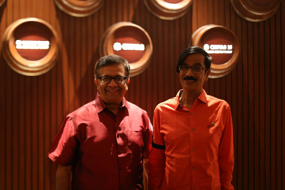 தனுஷ், ஆர்யா, யுவன்ஷங்கர் ராஜா கலந்துகொண்ட சிம்புவின் பிறந்தநாள் கொண்டாட்ட ஆல்பம்! தனுஷ், ஆர்யா, யுவன்ஷங்கர் ராஜா கலந்துகொண்ட சிம்புவின் பிறந்தநாள் கொண்டாட்ட ஆல்பம்!