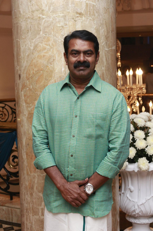 இயக்குநர்- நடிகர் மனோபாலா மகன் ஹரிஷ் - பிரியா திருமண வரவேற்பு: திரைநட்சத்திரங்கள் திரண்டு வந்து வாழ்த்து... புகைப்படத் தொகுப்பு இயக்குநர்- நடிகர் மனோபாலா மகன் ஹரிஷ் - பிரியா திருமண வரவேற்பு: திரைநட்சத்திரங்கள் திரண்டு வந்து வாழ்த்து... புகைப்படத் தொகுப்பு