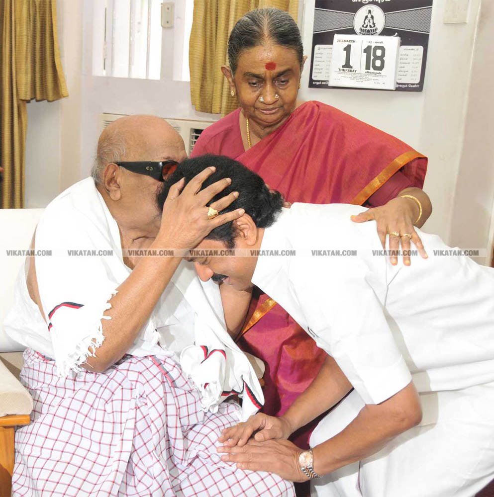 இளைஞரணி டூ தி.மு.க. தலைமை... மு.க.ஸ்டாலினின் சிறப்பு புகைப்படத் தொகுப்பு! #HBDStalin படங்கள்: சு.குமரேசன் இளைஞரணி டூ தி.மு.க. தலைமை... மு.க.ஸ்டாலினின் சிறப்பு புகைப்படத் தொகுப்பு! #HBDStalin படங்கள்: சு.குமரேசன்