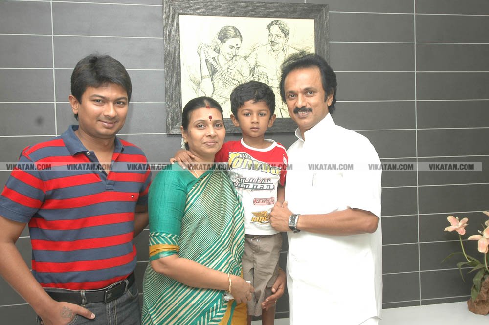 இளைஞரணி டூ தி.மு.க. தலைமை... மு.க.ஸ்டாலினின் சிறப்பு புகைப்படத் தொகுப்பு! #HBDStalin படங்கள்: சு.குமரேசன் இளைஞரணி டூ தி.மு.க. தலைமை... மு.க.ஸ்டாலினின் சிறப்பு புகைப்படத் தொகுப்பு! #HBDStalin படங்கள்: சு.குமரேசன்