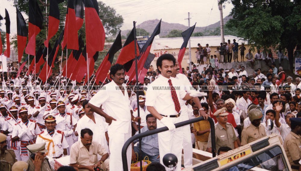 இளைஞரணி டூ தி.மு.க. தலைமை... மு.க.ஸ்டாலினின் சிறப்பு புகைப்படத் தொகுப்பு! #HBDStalin படங்கள்: சு.குமரேசன் இளைஞரணி டூ தி.மு.க. தலைமை... மு.க.ஸ்டாலினின் சிறப்பு புகைப்படத் தொகுப்பு! #HBDStalin படங்கள்: சு.குமரேசன்