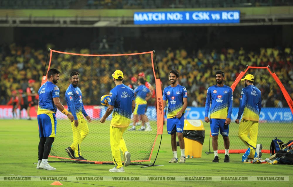 CSK vs RCB: சென்னையில் நடைபெற்ற முதல் ஐ.பி.எல். போட்டி.... புகைப்படத் தொகுப்பு... CSK vs RCB: சென்னையில் நடைபெற்ற முதல் ஐ.பி.எல். போட்டி.... புகைப்படத் தொகுப்பு...