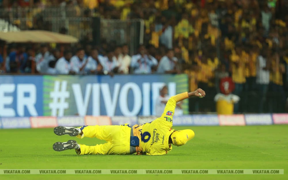 CSK vs RCB: சென்னையில் நடைபெற்ற முதல் ஐ.பி.எல். போட்டி.... புகைப்படத் தொகுப்பு... CSK vs RCB: சென்னையில் நடைபெற்ற முதல் ஐ.பி.எல். போட்டி.... புகைப்படத் தொகுப்பு...