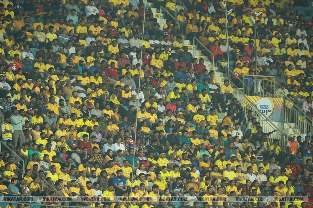 CSK vs RCB: சென்னையில் நடைபெற்ற முதல் ஐ.பி.எல். போட்டி.... புகைப்படத் தொகுப்பு... CSK vs RCB: சென்னையில் நடைபெற்ற முதல் ஐ.பி.எல். போட்டி.... புகைப்படத் தொகுப்பு...