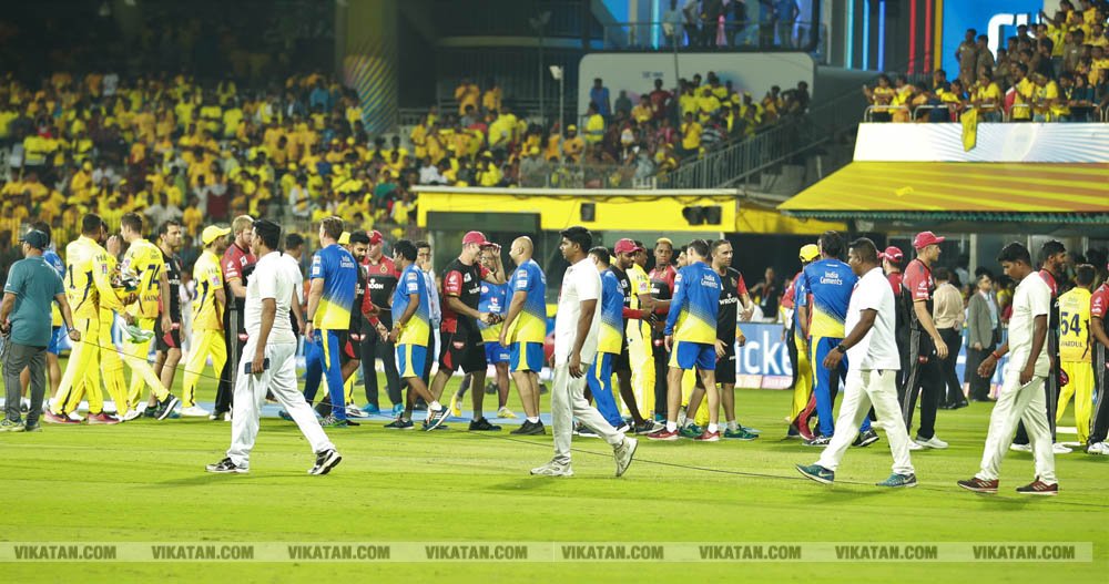 CSK vs RCB: சென்னையில் நடைபெற்ற முதல் ஐ.பி.எல். போட்டி.... புகைப்படத் தொகுப்பு... CSK vs RCB: சென்னையில் நடைபெற்ற முதல் ஐ.பி.எல். போட்டி.... புகைப்படத் தொகுப்பு...