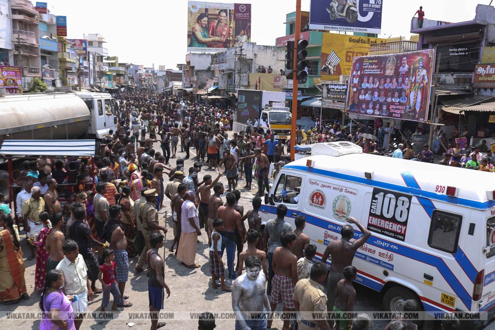 பவானி செல்லியாண்டியம்மன் மாசி திருவிழா சேற்று வேசம்! பவானி செல்லியாண்டியம்மன் மாசி திருவிழா சேற்று வேசம்!