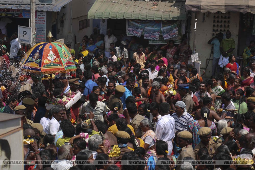 பவானி செல்லியாண்டியம்மன் மாசி திருவிழா சேற்று வேசம்! பவானி செல்லியாண்டியம்மன் மாசி திருவிழா சேற்று வேசம்!