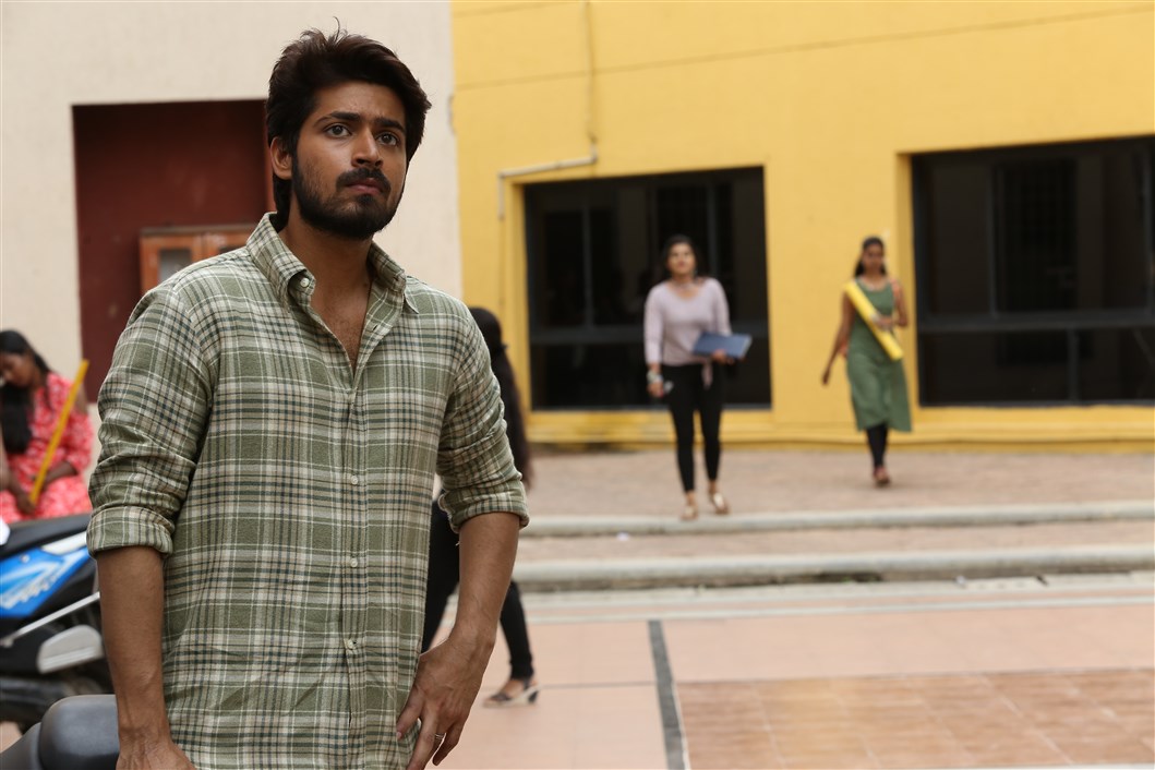 ஹரிஷ் கல்யாண், ஷில்பா மஞ்சுநாத் இஸ்பேட் ராஜாவும் இதய ராணியும் பட ஸ்டில்ஸ் ஹரிஷ் கல்யாண், ஷில்பா மஞ்சுநாத் இஸ்பேட் ராஜாவும் இதய ராணியும் பட ஸ்டில்ஸ்