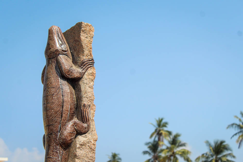 புதுச்சேரி முருங்கம்பாக்கத்தில் காட்டு விலங்குகளைக் கண்முன்னே நிறுத்திய வன உயிரின கலைக்கண்காட்சி! புதுச்சேரி முருங்கம்பாக்கத்தில் காட்டு விலங்குகளைக் கண்முன்னே நிறுத்திய வன உயிரின கலைக்கண்காட்சி!