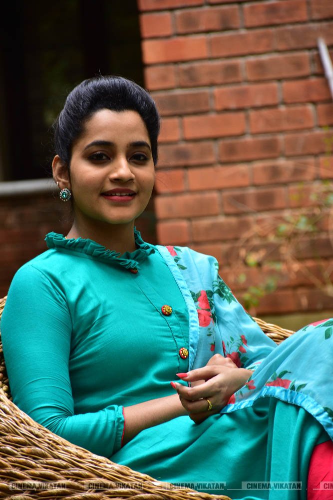 ‘ஜெயில்’ பட நாயகி அபர்ணதி லேட்டஸ்ட் ஸ்டில்ஸ்... ‘ஜெயில்’ பட நாயகி அபர்ணதி லேட்டஸ்ட் ஸ்டில்ஸ்...