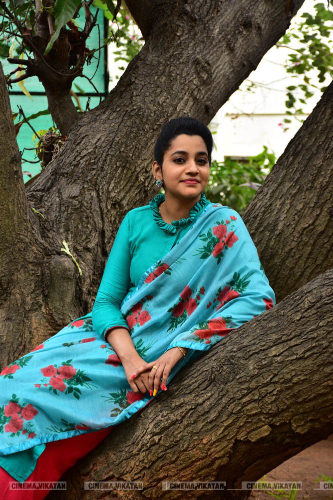 ‘ஜெயில்’ பட நாயகி அபர்ணதி லேட்டஸ்ட் ஸ்டில்ஸ்... ‘ஜெயில்’ பட நாயகி அபர்ணதி லேட்டஸ்ட் ஸ்டில்ஸ்...