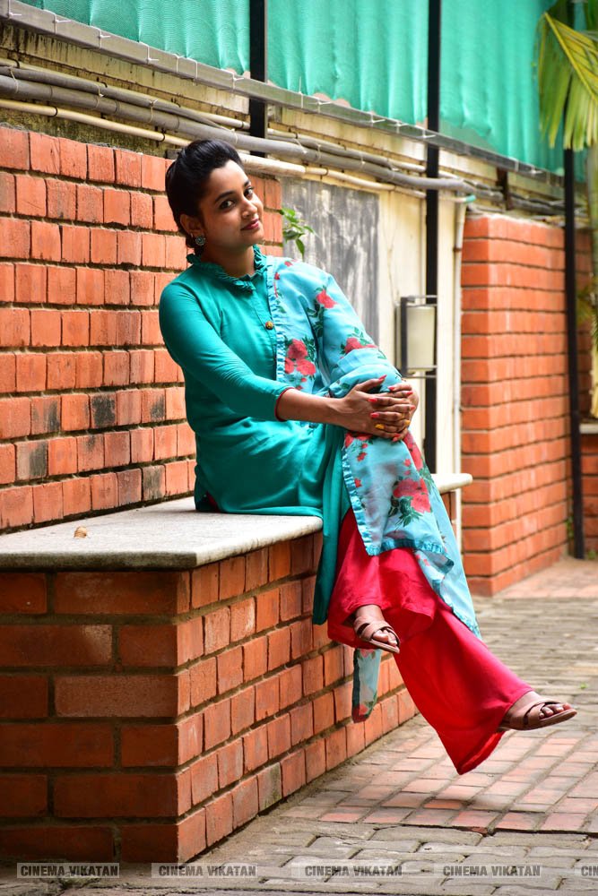 ‘ஜெயில்’ பட நாயகி அபர்ணதி லேட்டஸ்ட் ஸ்டில்ஸ்... ‘ஜெயில்’ பட நாயகி அபர்ணதி லேட்டஸ்ட் ஸ்டில்ஸ்...