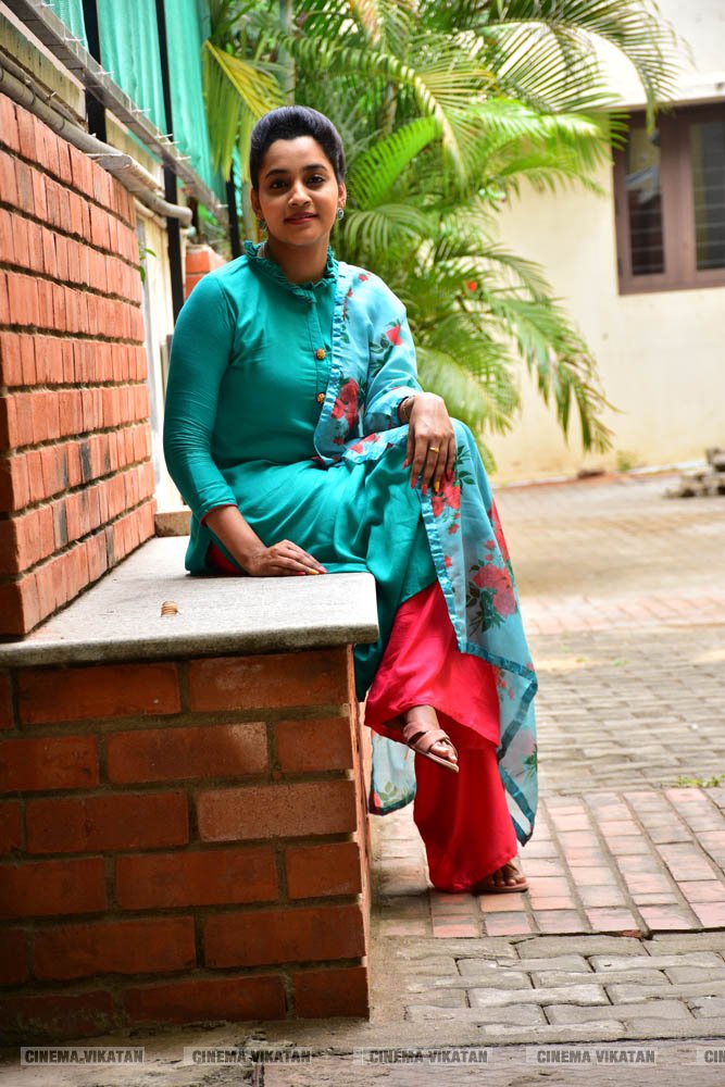 ‘ஜெயில்’ பட நாயகி அபர்ணதி லேட்டஸ்ட் ஸ்டில்ஸ்... ‘ஜெயில்’ பட நாயகி அபர்ணதி லேட்டஸ்ட் ஸ்டில்ஸ்...