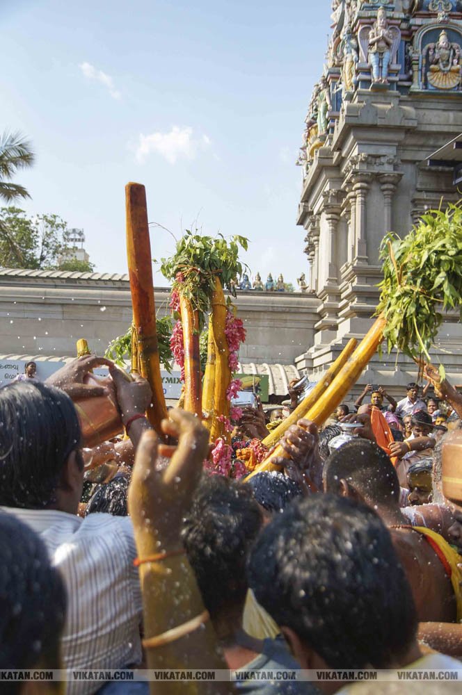 மஞ்சள் மாநகரம் மஞ்சளால் நனைந்தது கம்பம் எடுக்கும் விழா கோலாகலம்... சிறப்பு தொகுப்பு மஞ்சள் மாநகரம் மஞ்சளால் நனைந்தது கம்பம் எடுக்கும் விழா கோலாகலம்... சிறப்பு தொகுப்பு