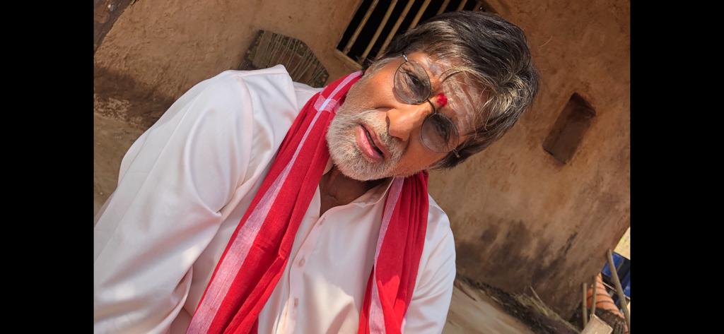 அமிதாப்-எஸ்.ஜே.சூர்யாவின் 'உயர்ந்த மனிதன்' ஷூட்டிங் ஸ்பாட் ஸ்டில்ஸ் அமிதாப்-எஸ்.ஜே.சூர்யாவின் 'உயர்ந்த மனிதன்' ஷூட்டிங் ஸ்பாட் ஸ்டில்ஸ்