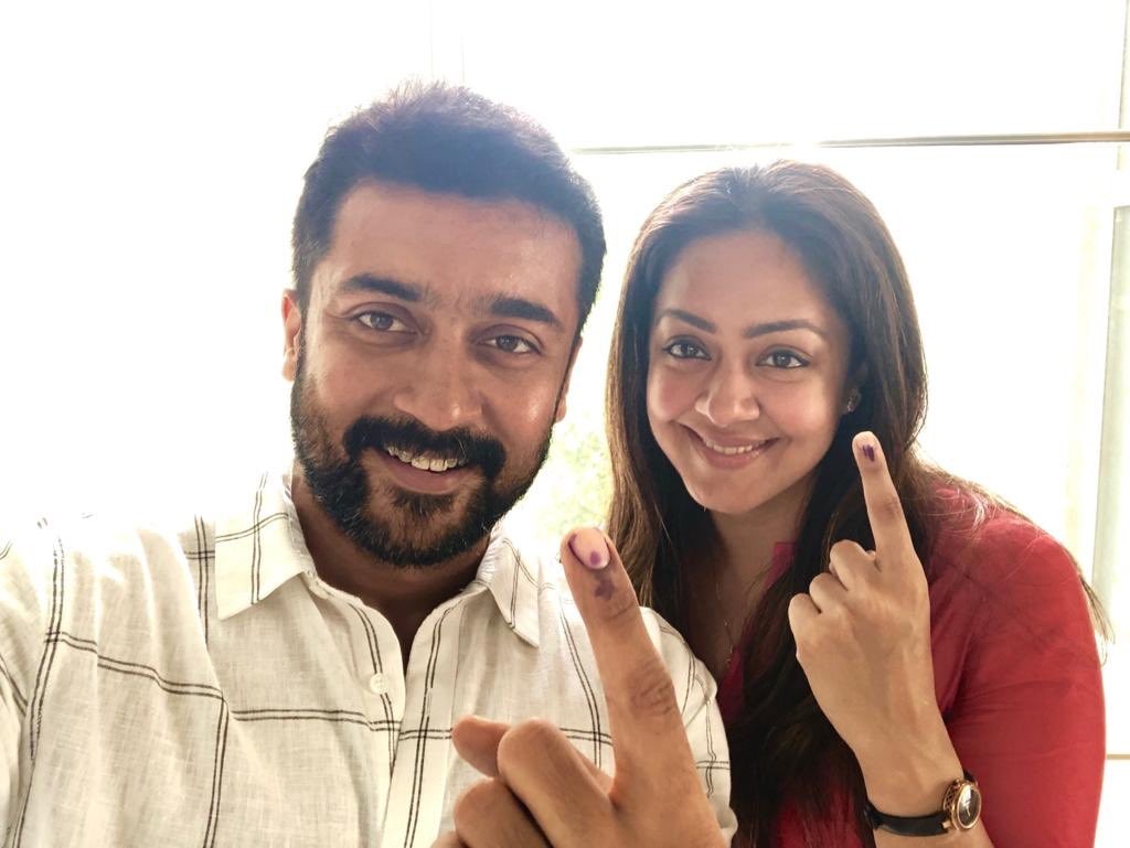 கமல், அஜித் முதல் முதல்வர் வரை... ஜனநாயகக் கடமையாற்றிய பிரபலங்கள்! - சிறப்பு புகைப்படத் தொகுப்பு கமல், அஜித் முதல் முதல்வர் வரை... ஜனநாயகக் கடமையாற்றிய பிரபலங்கள்! - சிறப்பு புகைப்படத் தொகுப்பு