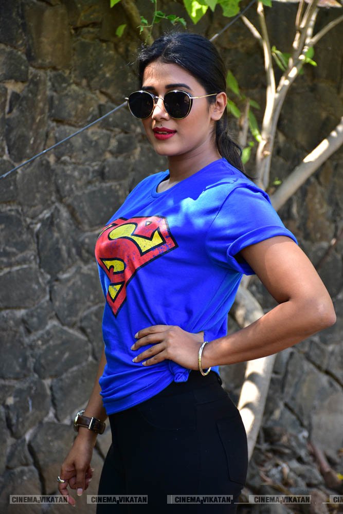 ஷில்பா மஞ்சுநாத் லேட்டஸ்ட் ஸ்டில்ஸ் ஷில்பா மஞ்சுநாத் லேட்டஸ்ட் ஸ்டில்ஸ்