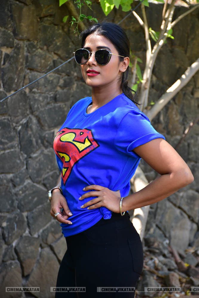 ஷில்பா மஞ்சுநாத் லேட்டஸ்ட் ஸ்டில்ஸ் ஷில்பா மஞ்சுநாத் லேட்டஸ்ட் ஸ்டில்ஸ்