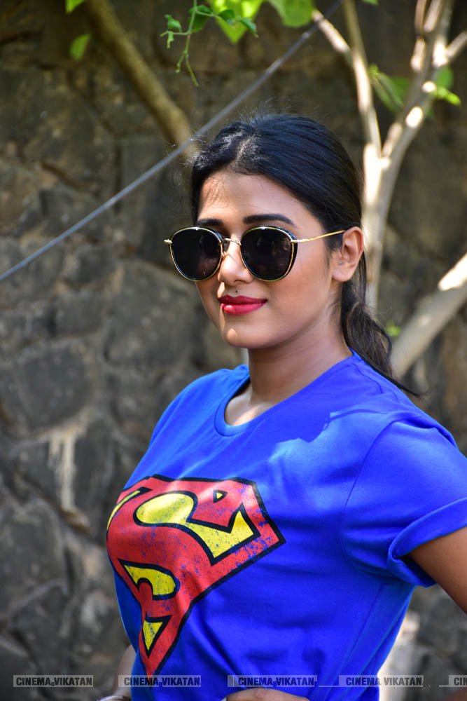 ஷில்பா மஞ்சுநாத் லேட்டஸ்ட் ஸ்டில்ஸ் ஷில்பா மஞ்சுநாத் லேட்டஸ்ட் ஸ்டில்ஸ்