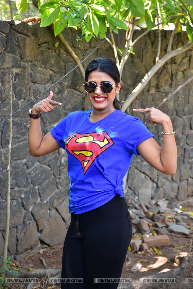 ஷில்பா மஞ்சுநாத் லேட்டஸ்ட் ஸ்டில்ஸ் ஷில்பா மஞ்சுநாத் லேட்டஸ்ட் ஸ்டில்ஸ்