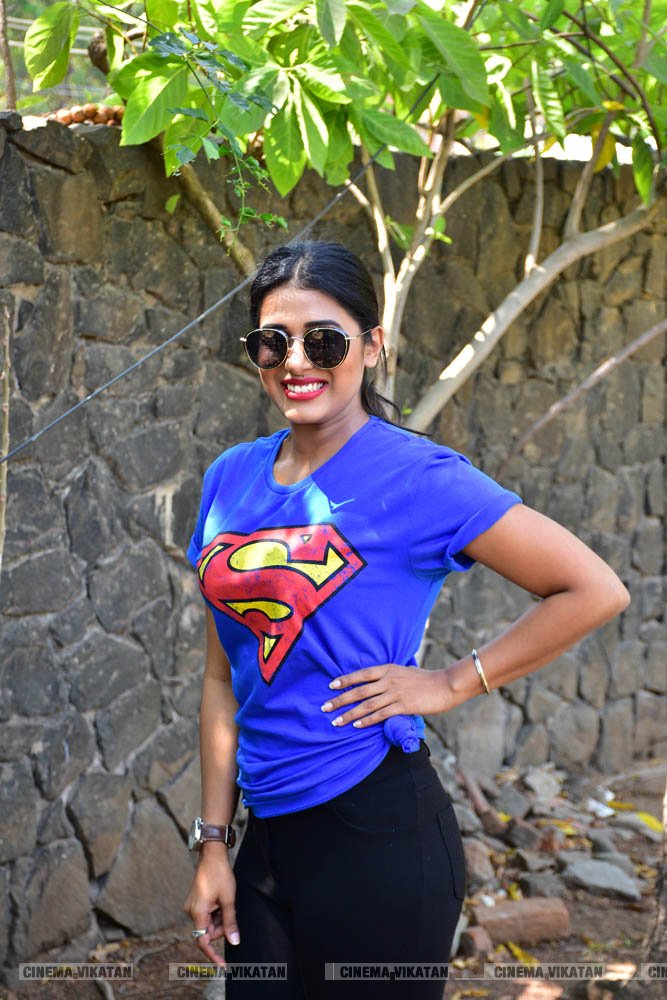 ஷில்பா மஞ்சுநாத் லேட்டஸ்ட் ஸ்டில்ஸ் ஷில்பா மஞ்சுநாத் லேட்டஸ்ட் ஸ்டில்ஸ்