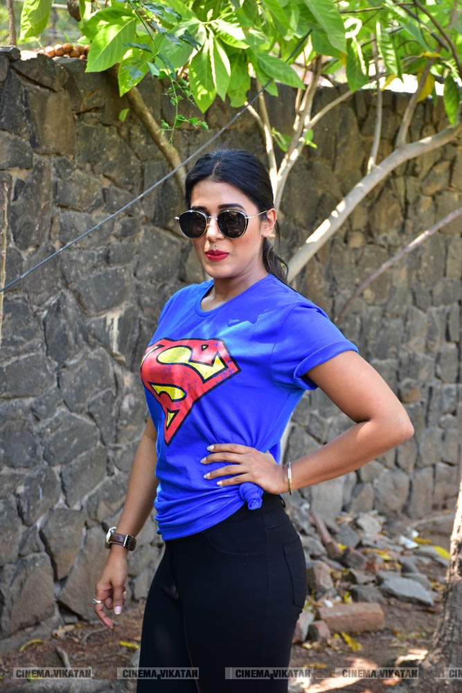 ஷில்பா மஞ்சுநாத் லேட்டஸ்ட் ஸ்டில்ஸ் ஷில்பா மஞ்சுநாத் லேட்டஸ்ட் ஸ்டில்ஸ்