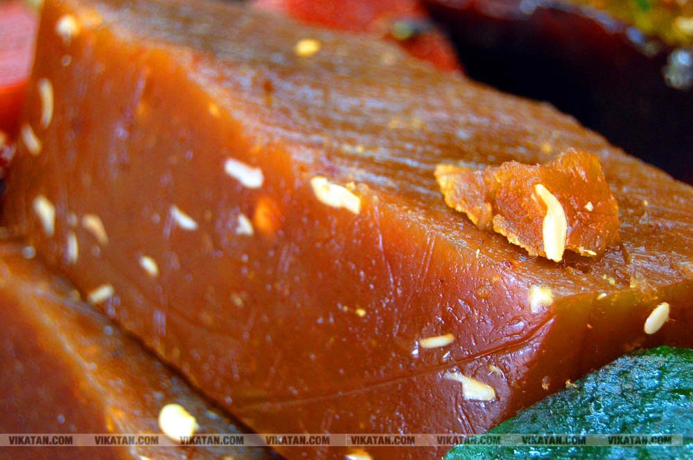 கேரளா புகழ் - கலர்ஃபுல் கோழிக்கோடு அல்வா.. சிறப்பு ஆல்பம் கேரளா புகழ் - கலர்ஃபுல் கோழிக்கோடு அல்வா.. சிறப்பு ஆல்பம்