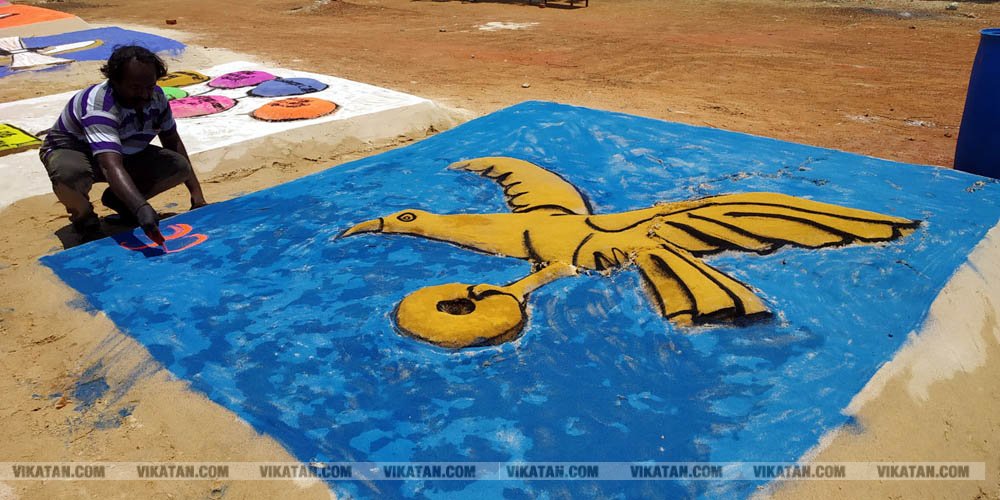 ராமேஸ்வரம் கலாம் மணிமண்டபம் அருகில் வாக்காளர் விழிப்புணர்வை வலியுறுத்தி 50-க்கும் மேற்பட்ட மணல் சிற்பங்களை அமைத்து அசத்தியுள்ளார் அரசுப் பள்ளி ஆசிரியர் சரவணன்... சிறப்பு தொகுப்பு ராமேஸ்வரம் கலாம் மணிமண்டபம் அருகில் வாக்காளர் விழிப்புணர்வை வலியுறுத்தி 50-க்கும் மேற்பட்ட மணல் சிற்பங்களை அமைத்து அசத்தியுள்ளார் அரசுப் பள்ளி ஆசிரியர் சரவணன்... சிறப்பு தொகுப்பு