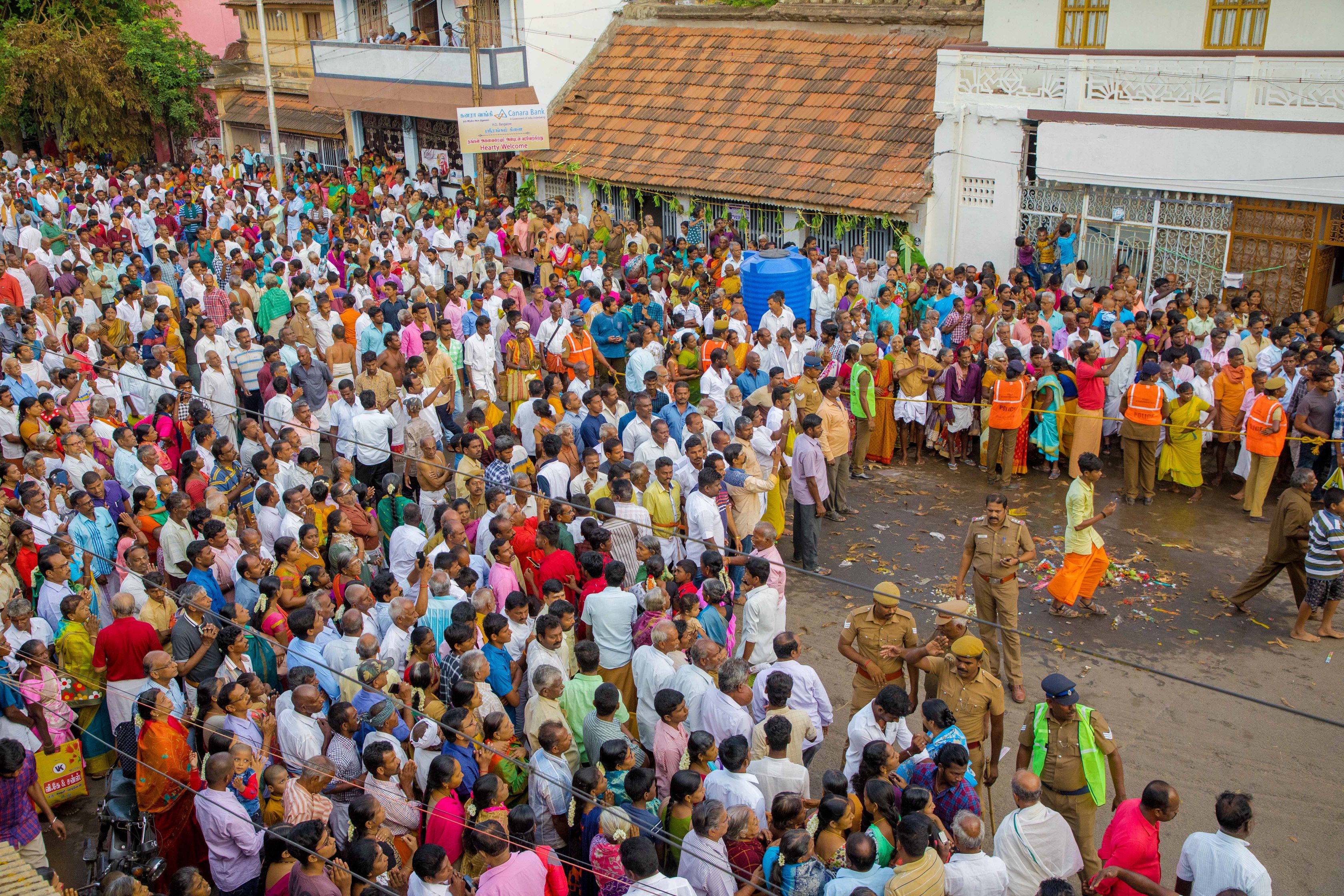 திருச்சி, ஸ்ரீரங்கம் ரங்கநாத சுவாமி கோயில் சித்திரைத் தேரோட்டம் திருச்சி, ஸ்ரீரங்கம் ரங்கநாத சுவாமி கோயில் சித்திரைத் தேரோட்டம்