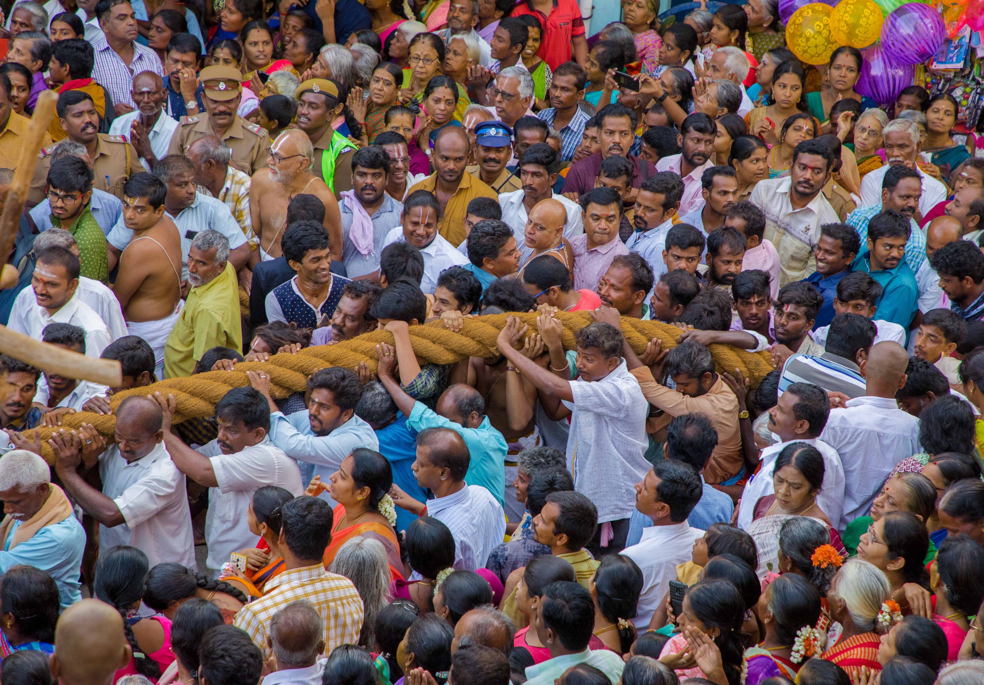 திருச்சி, ஸ்ரீரங்கம் ரங்கநாத சுவாமி கோயில் சித்திரைத் தேரோட்டம் திருச்சி, ஸ்ரீரங்கம் ரங்கநாத சுவாமி கோயில் சித்திரைத் தேரோட்டம்