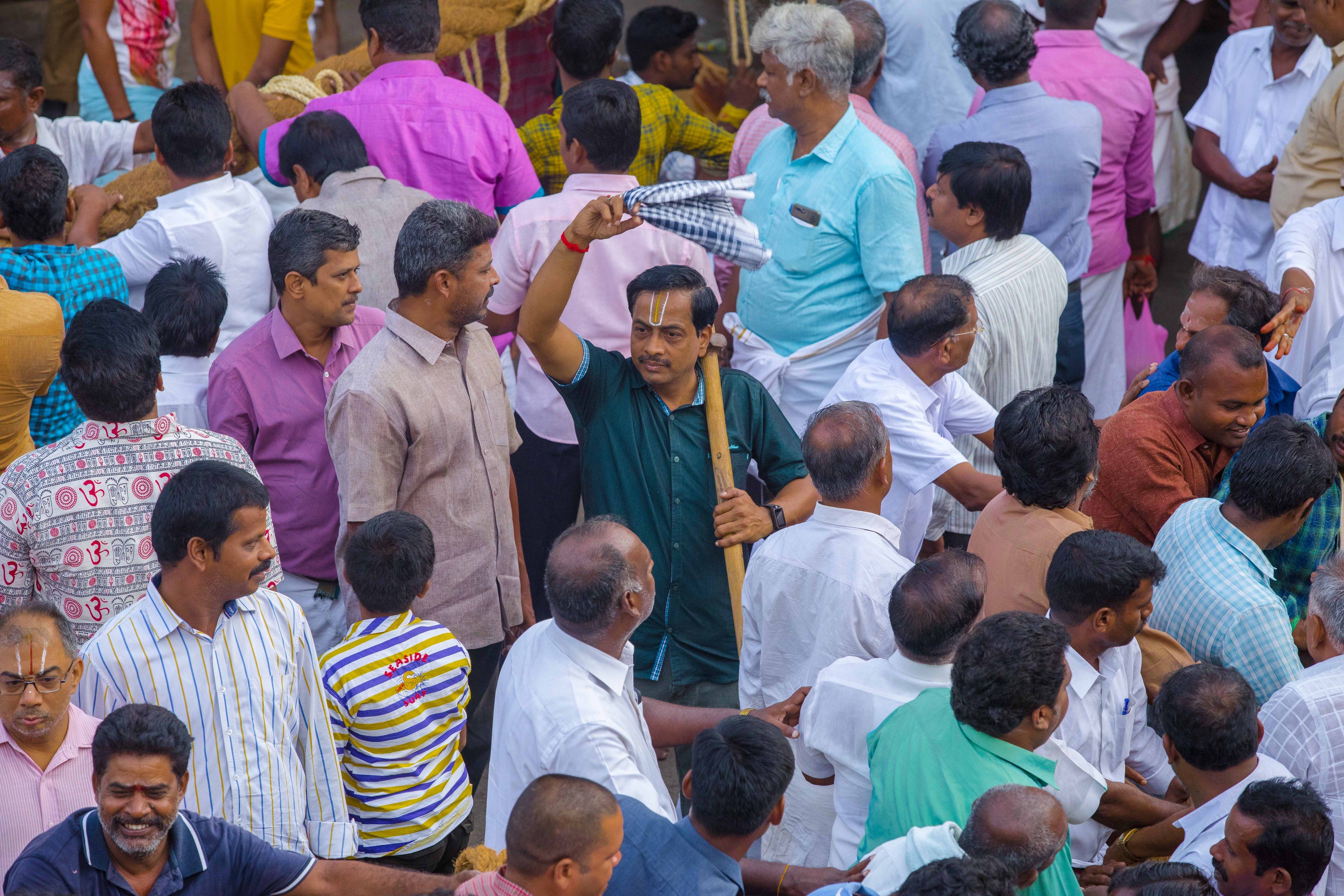 திருச்சி, ஸ்ரீரங்கம் ரங்கநாத சுவாமி கோயில் சித்திரைத் தேரோட்டம் திருச்சி, ஸ்ரீரங்கம் ரங்கநாத சுவாமி கோயில் சித்திரைத் தேரோட்டம்